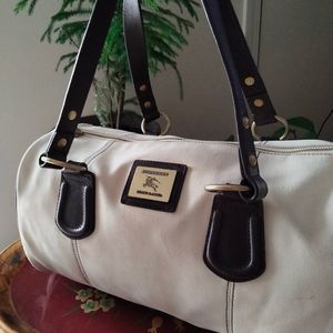 Burberry Canvas  Blue label  ❤️